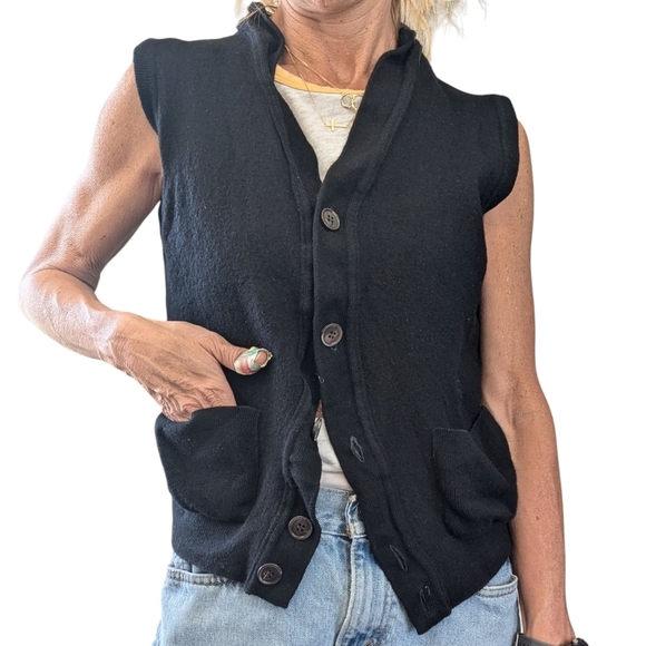 Vintage Gianfranco Ferre Made in Italy Wool Minimalist Vest Neutral Cardigan - Picture 1 of 8